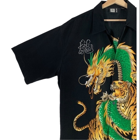 Vintage Moon Dragon Button Down Short Sleeve Shirt Size XXL - Picture 3 of 9